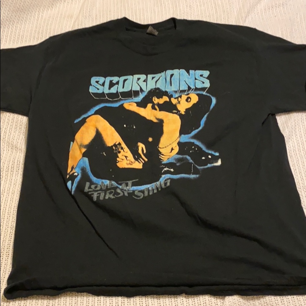 NICE Classic “Love at First Sting” Sorpions Tee XL